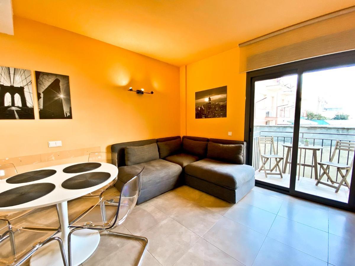 Urban Manresa-City Center Apartment With Balcony Exteriör bild