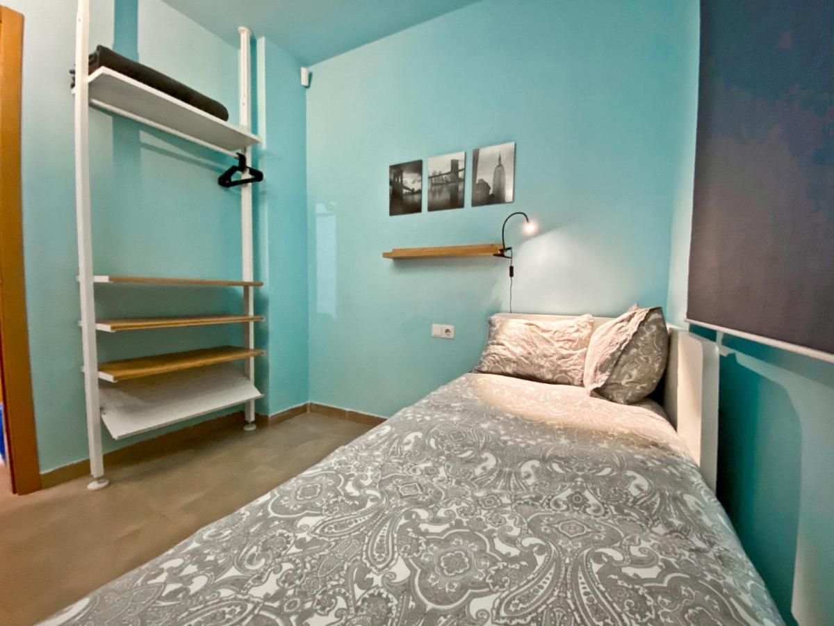 Urban Manresa-City Center Apartment With Balcony Exteriör bild